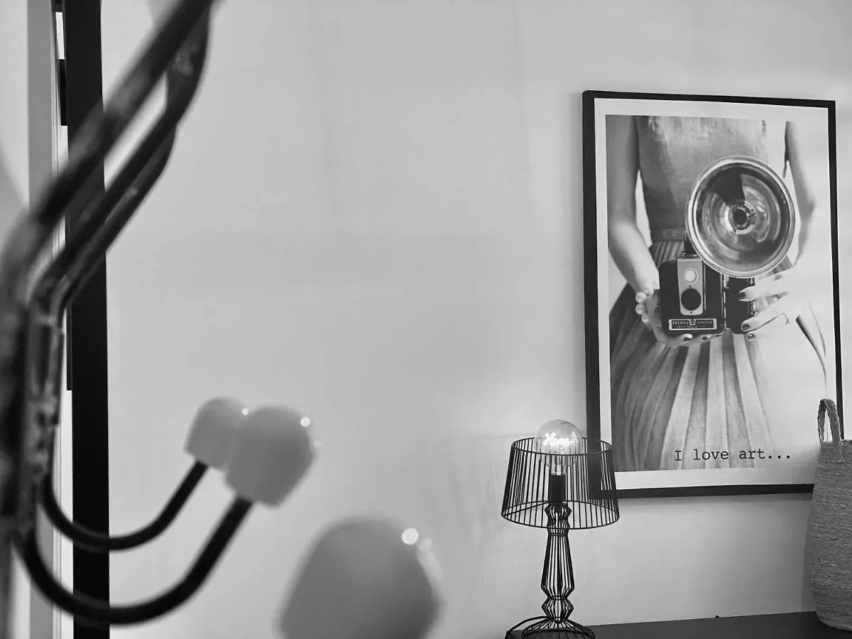 Voyage au Canal Montauban Appartement